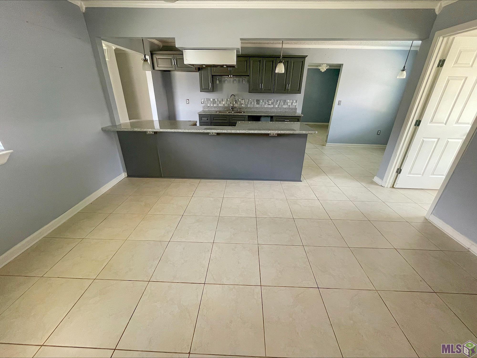 8651 Shadow Spring Boulevard Denham Springs, LA 70726 - Photo 4 of 22 Gallery Image 4