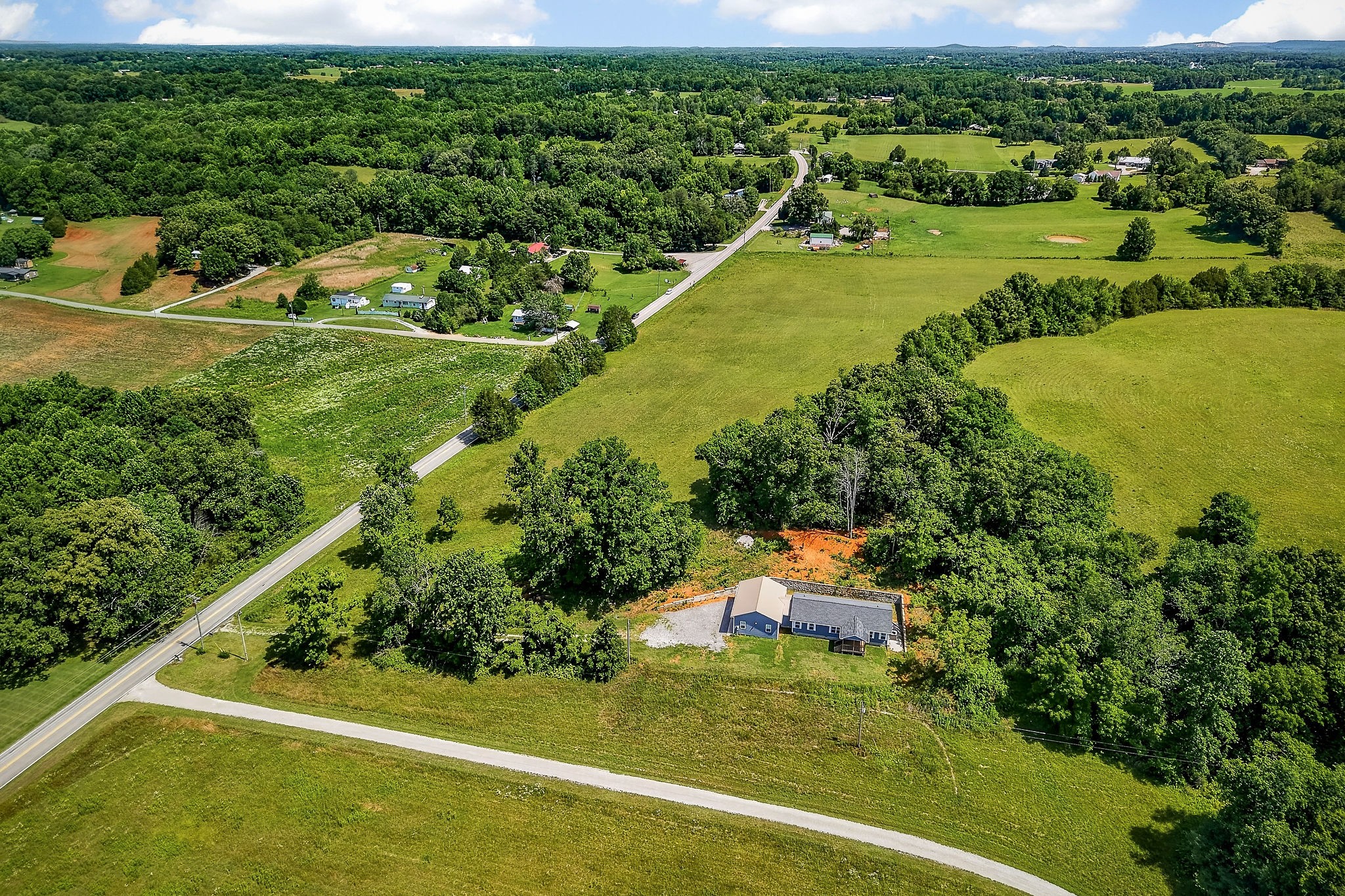 6101 Old Kentucky Road Sparta, TN 38583 - Photo 6 of 42