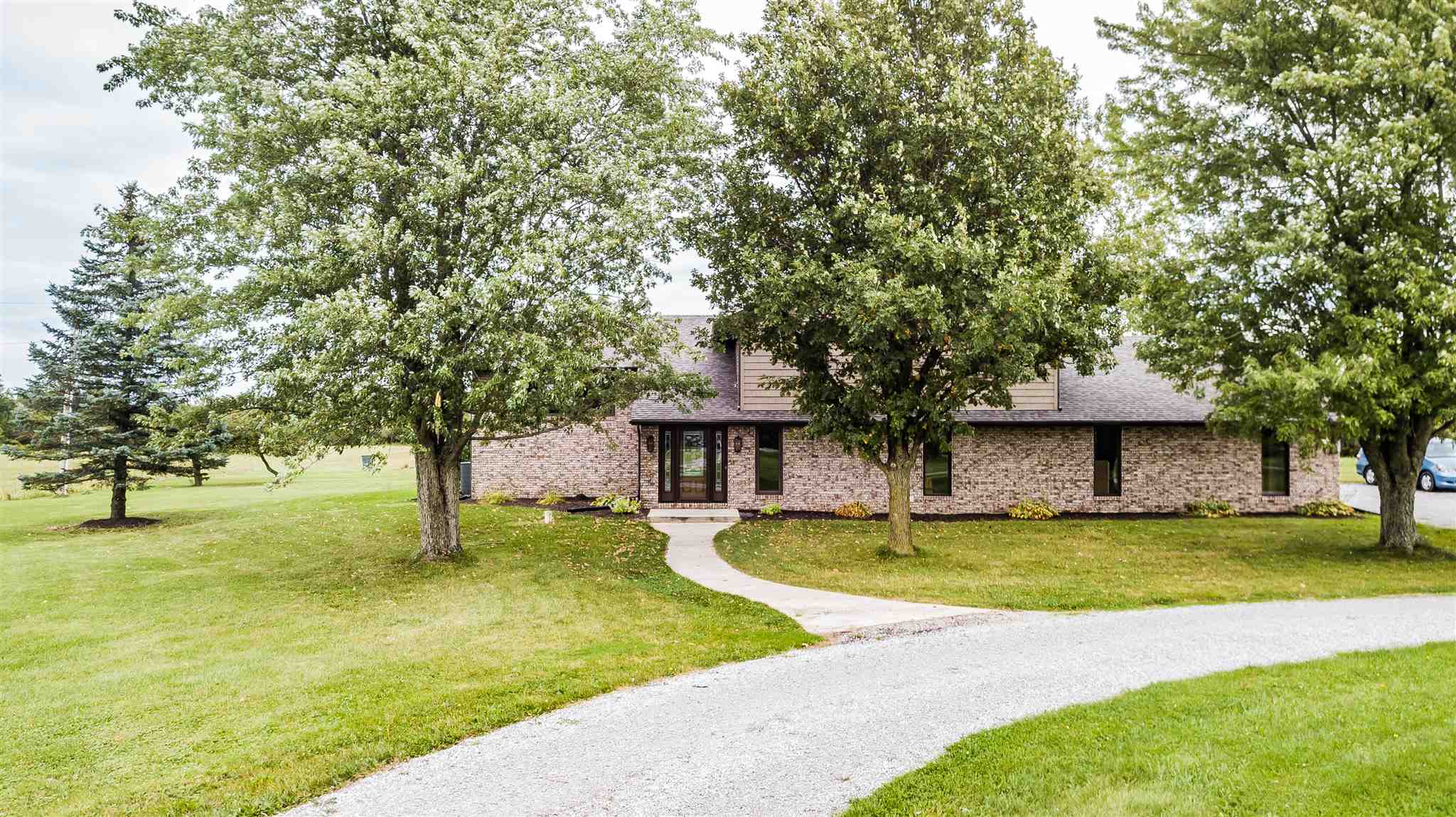 13808 Tonkel Road Fort Wayne, IN 46845 - Photo 1 of 36