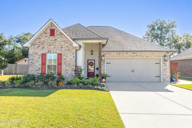 $288,500 | 237 Weaver Way, Maurice, LA 70555