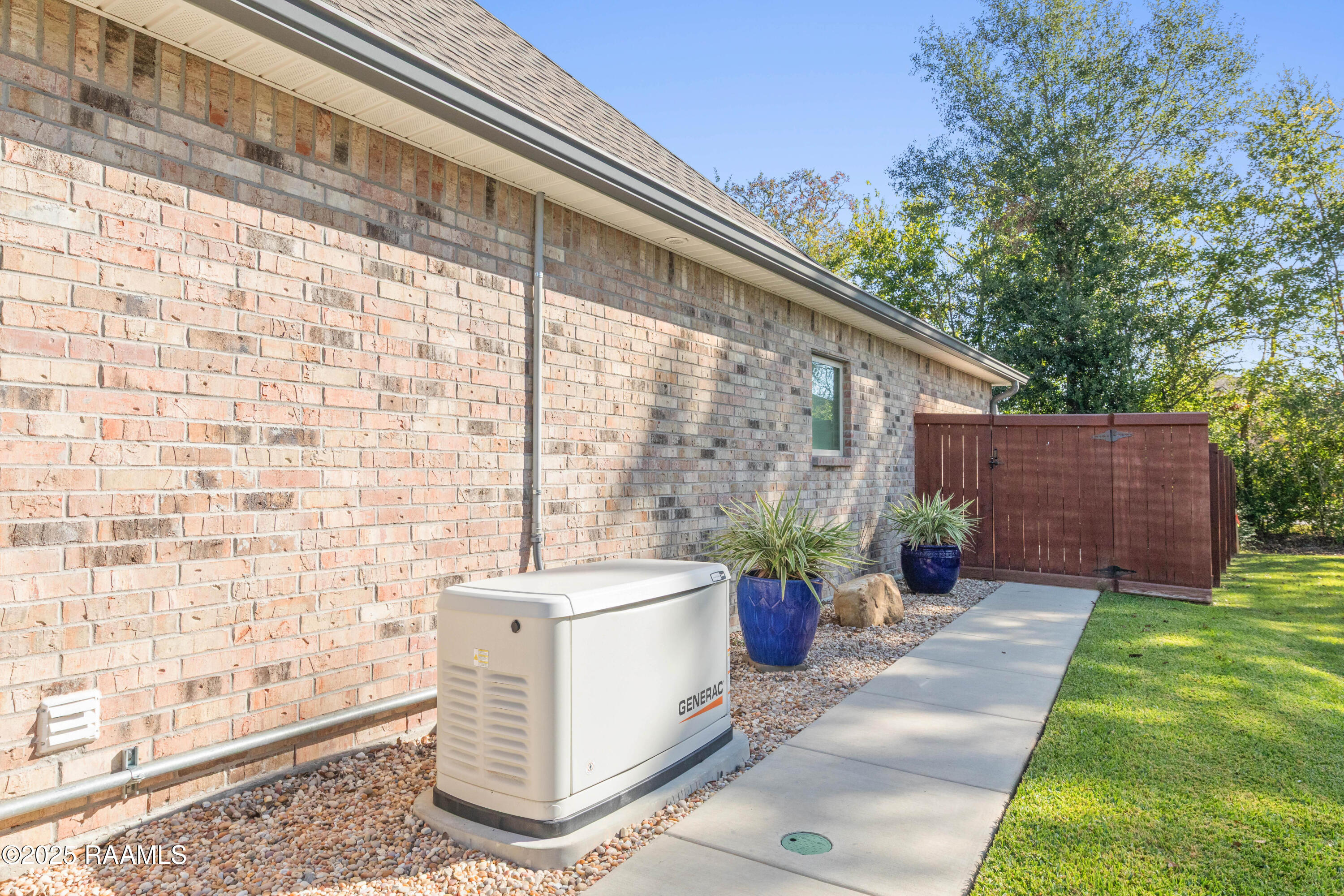 237 Weaver Way Maurice, LA 70555 - Photo 2 of 36 237WeaverWay-6