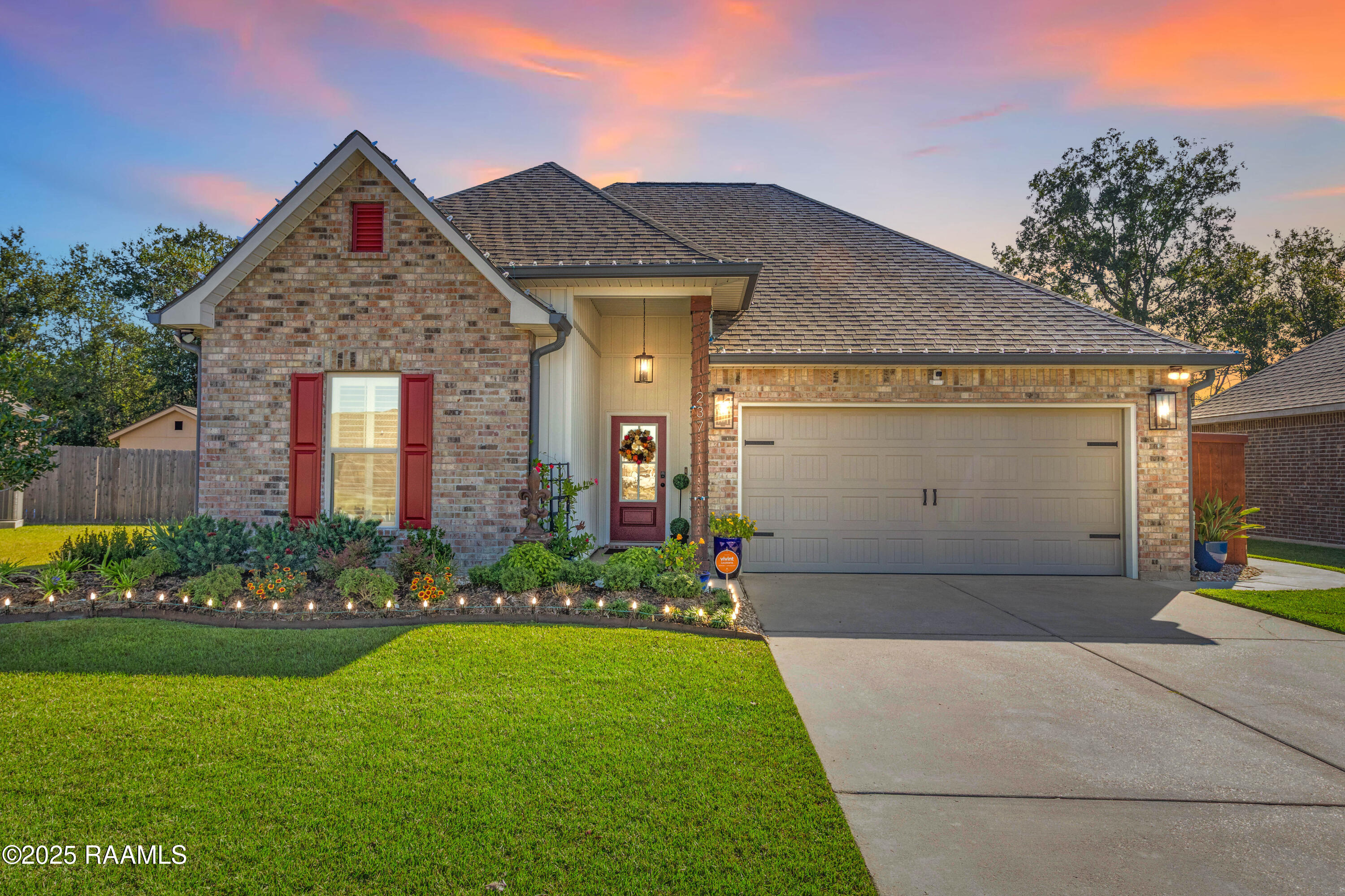 237 Weaver Way Maurice, LA 70555 - Photo 36 of 36 twilight