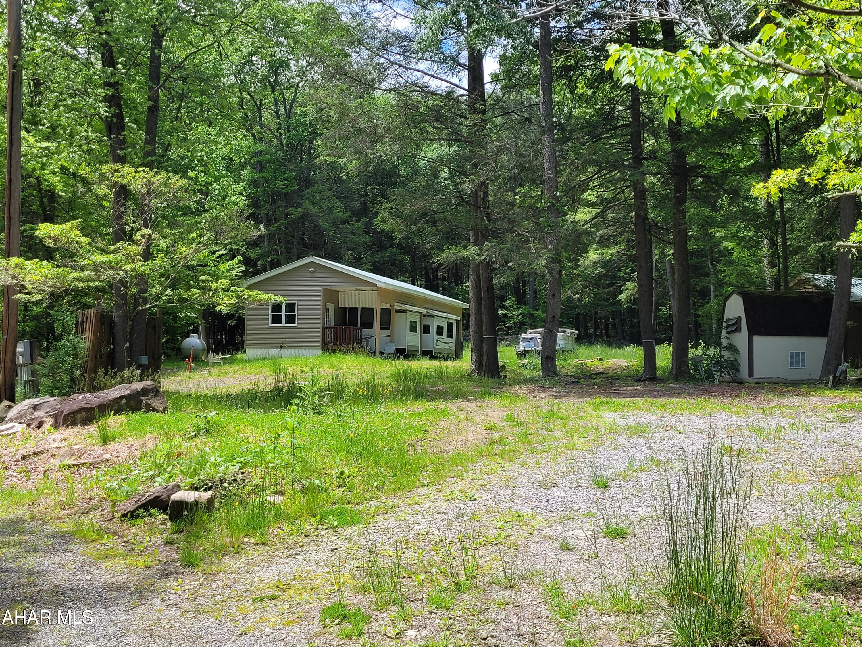 128 Rock Bottom Circle Flinton, PA 16640 - Photo 2 of 3