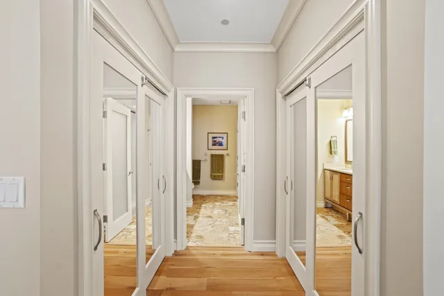 $575,000 | 1522 North Prospect Avenue, Unit 204, Milwaukee, WI 53202