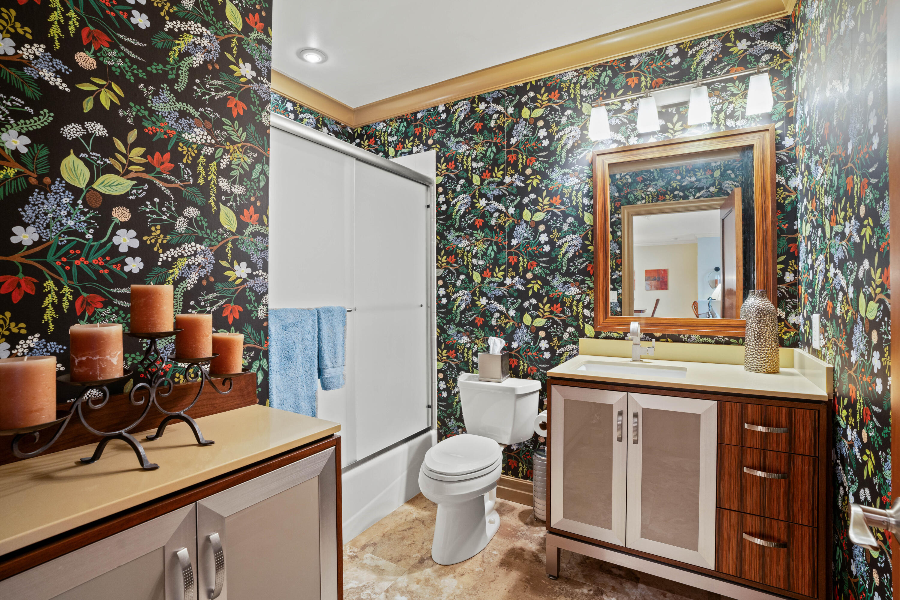 1522 North Prospect Avenue, Unit 204 Milwaukee, WI 53202 - Photo 23 of 51 Guest Bathroom