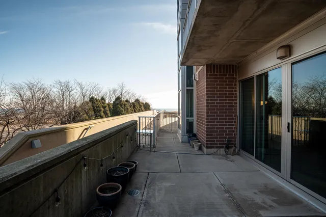 $575,000 | 1522 North Prospect Avenue, Unit 204, Milwaukee, WI 53202