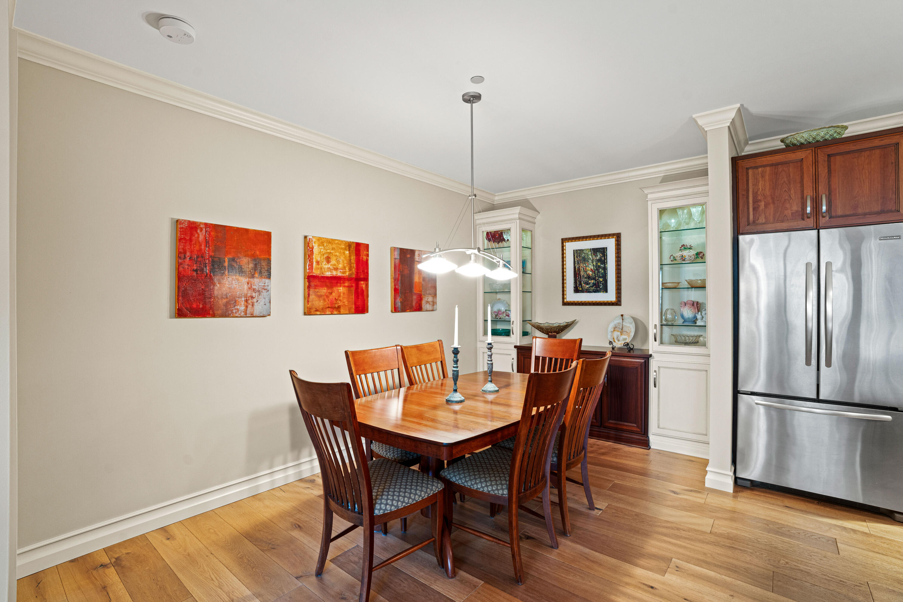1522 North Prospect Avenue, Unit 204 Milwaukee, WI 53202 - Photo 9 of 51 Dining Area