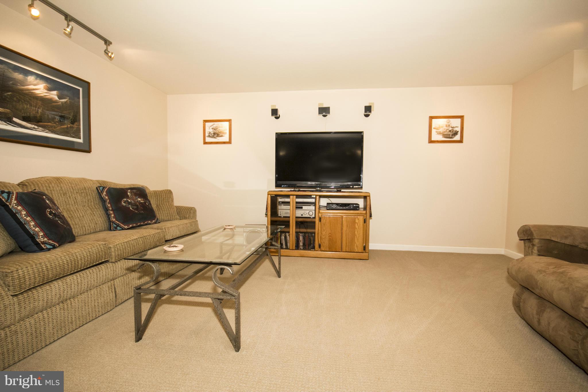 4116 Lochcarrow Road Baltimore, MD 21236 - Photo 20 of 30 Lower Level Family Room