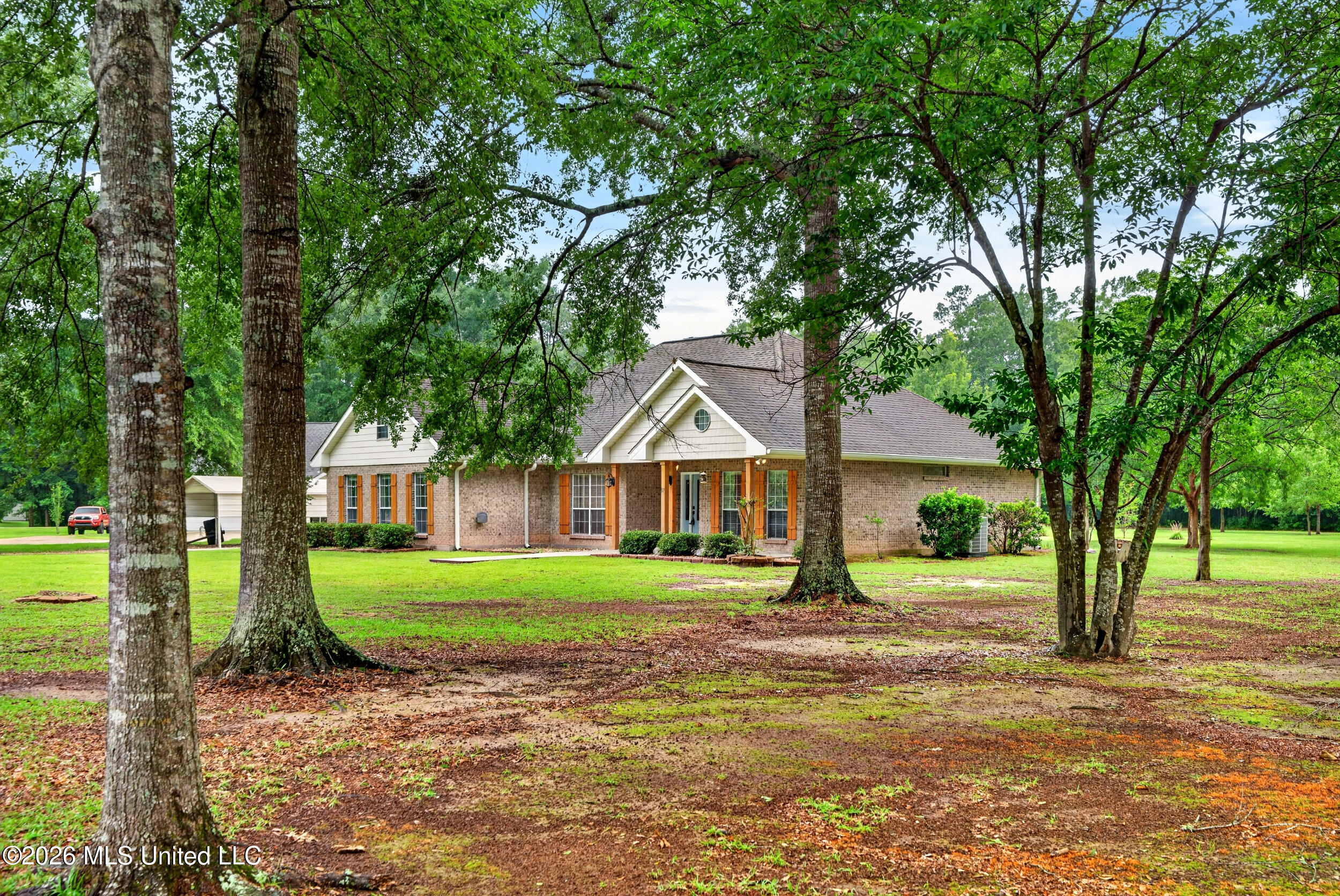 17 JM Carnell Road Poplarville, MS 39470 - Photo 54 of 65 54_54_front