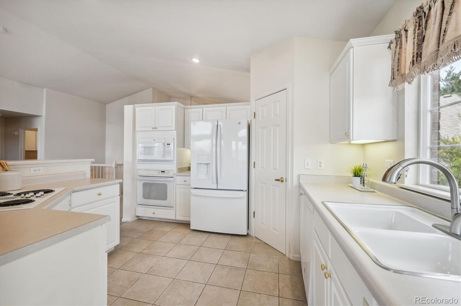 3902 Lee Circle Wheat Ridge, CO 80033 - Photo 17 of 40 Gallery Image 17