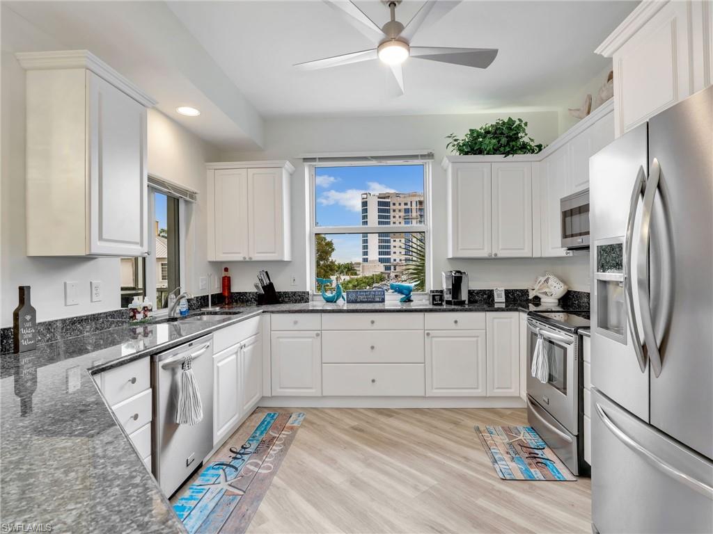 400 Flagship Drive, Unit 302 Naples, FL 34108 - Photo 12 of 50