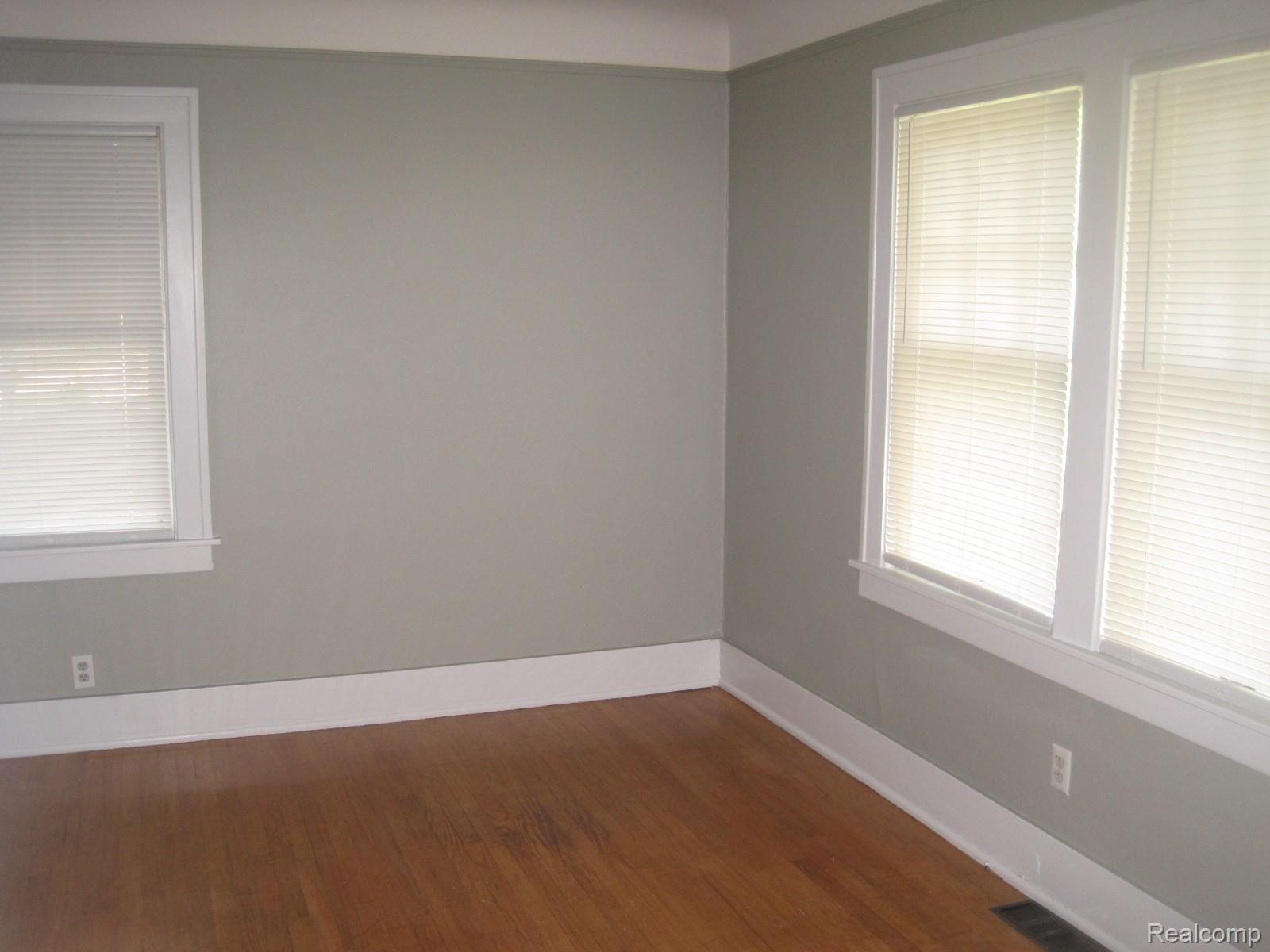 19 Oriole Road Pontiac, MI 48341 - Photo 8 of 18 Bedroom