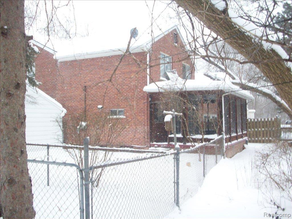 36040 John R Street Wayne, MI 48184 - Photo 10 of 14 36040 john rear