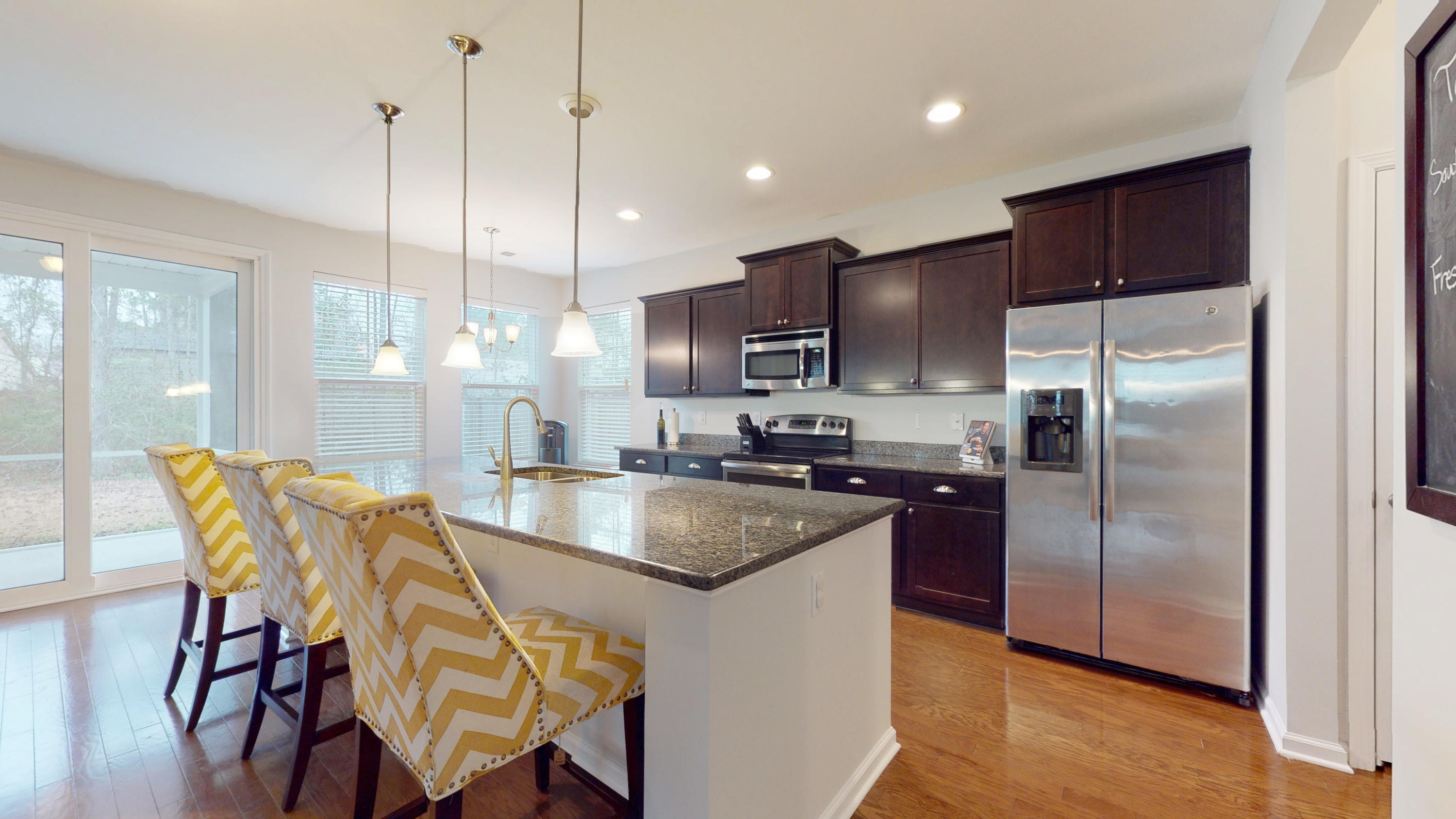 154 Hickory Ridge Way Summerville, SC 29483 - Photo 9 of 26 kitchen2