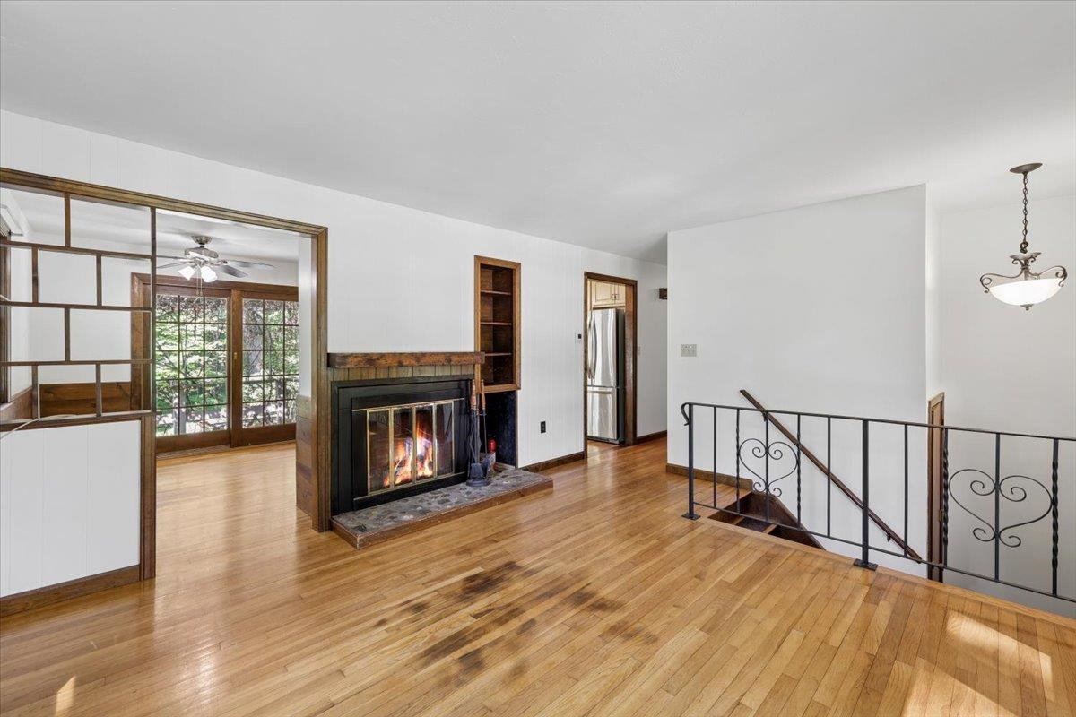 3 Ermer Road Derry, NH 03038 - Photo 6 of 32
