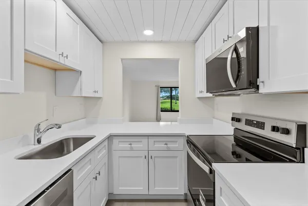 $247,000 | 5413 Southeast Miles Grant Road, Unit G104, Stuart, FL 34997