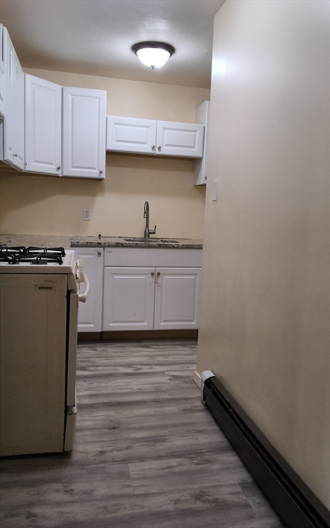 210 Hope Street, Unit 1S Fall River, MA 02721 - Photo 4 of 8