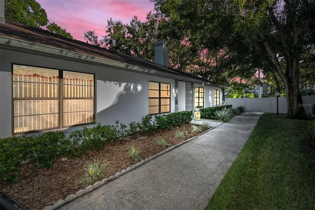 $209,900 | 3500 Magnolia Ridge Circle, Unit 405, Palm Harbor, FL 34684