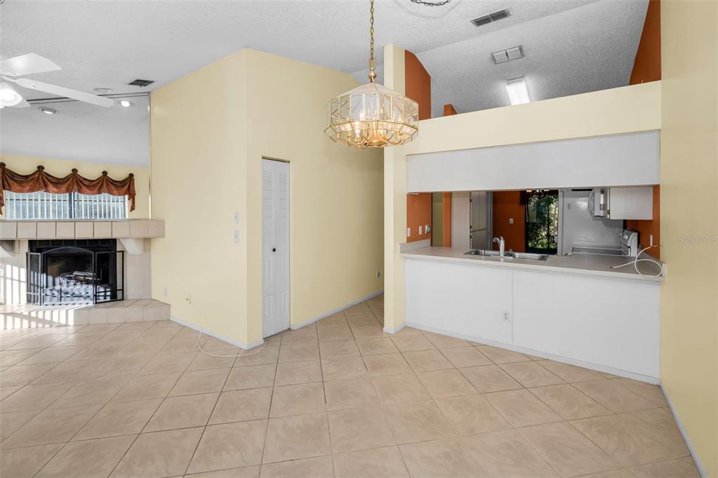 3500 Magnolia Ridge Circle, Unit 405 Palm Harbor, FL 34684 - Photo 14 of 57