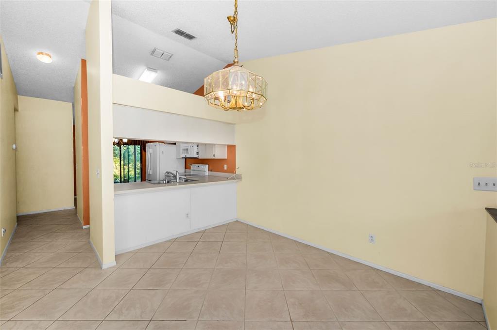 3500 Magnolia Ridge Circle, Unit 405 Palm Harbor, FL 34684 - Photo 15 of 61