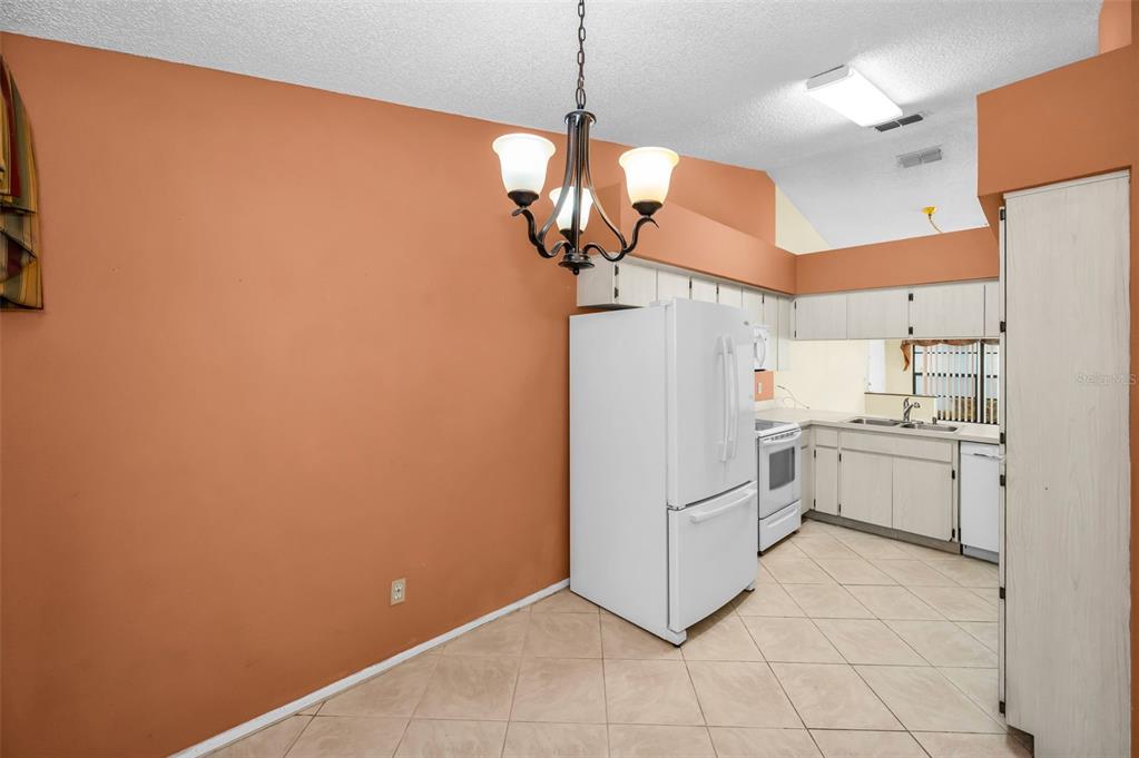 3500 Magnolia Ridge Circle, Unit 405 Palm Harbor, FL 34684 - Photo 23 of 57