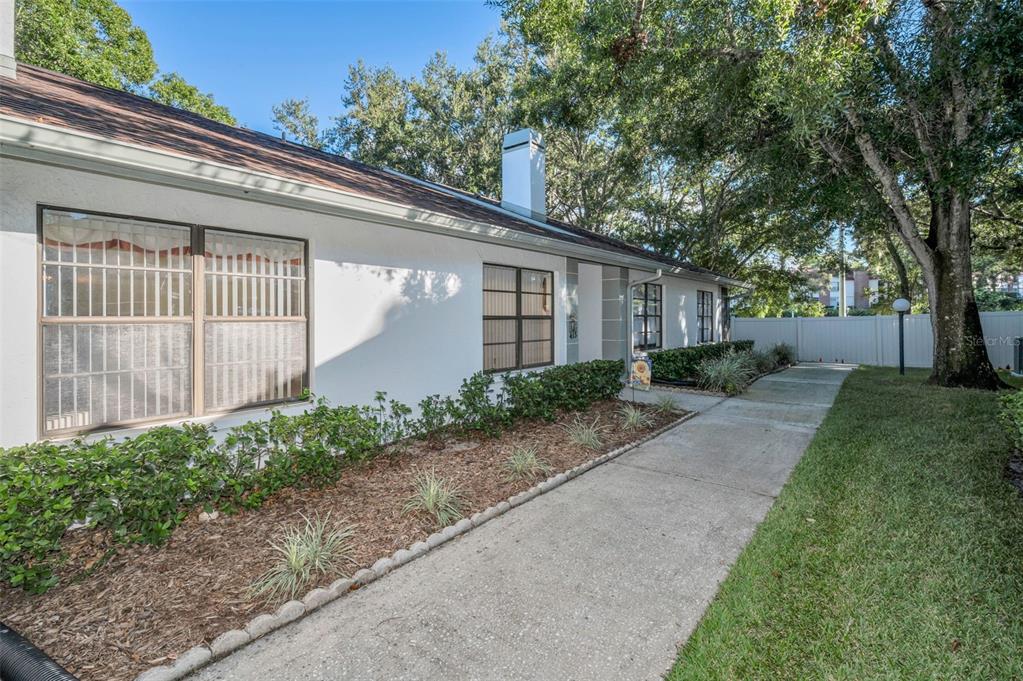 3500 Magnolia Ridge Circle, Unit 405 Palm Harbor, FL 34684 - Photo 3 of 61