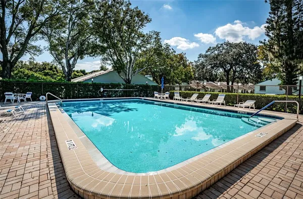 $194,900 | 3500 Magnolia Ridge Circle, Unit 405, Palm Harbor, FL 34684
