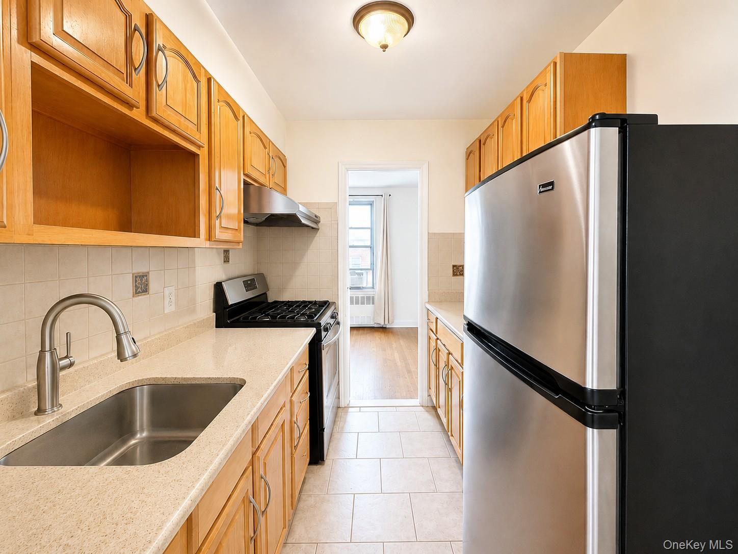 59-21 Calloway Street, Unit 4T Queens, NY 11368 - Photo 4 of 8