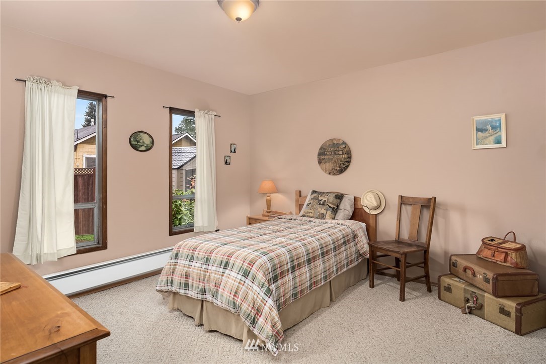 31838 West Rutherford Street Carnation, WA 98014 - Photo 14 of 23 Gallery Image 14