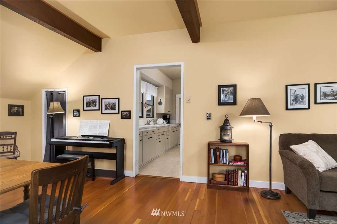 31838 West Rutherford Street Carnation, WA 98014 - Photo 7 of 23 Gallery Image 7