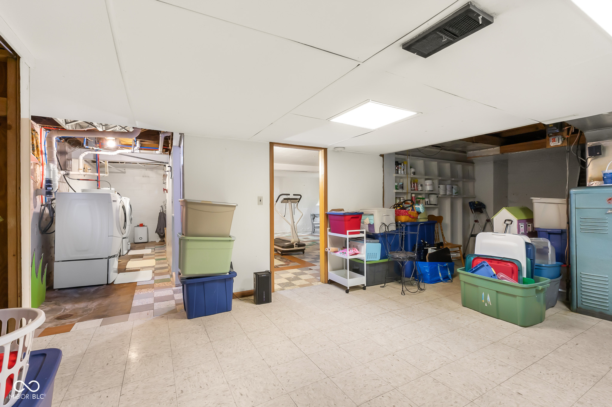 2411 Ohio Avenue Columbus, IN 47201 - Photo 40 of 49
