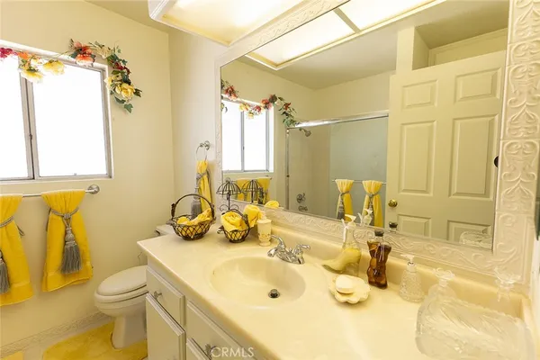 $684,750 | 11465 Fox Hollow Lane, Pacoima, CA 91331