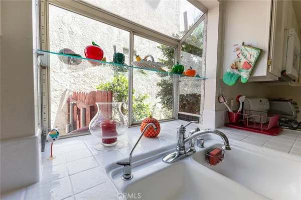 $684,750 | 11465 Fox Hollow Lane, Pacoima, CA 91331