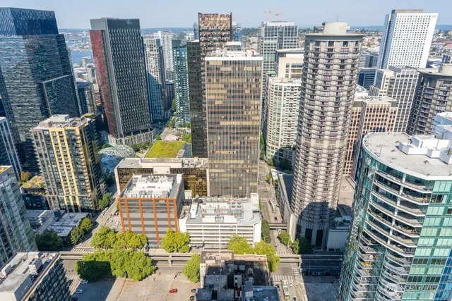 a view of building with outdoor space