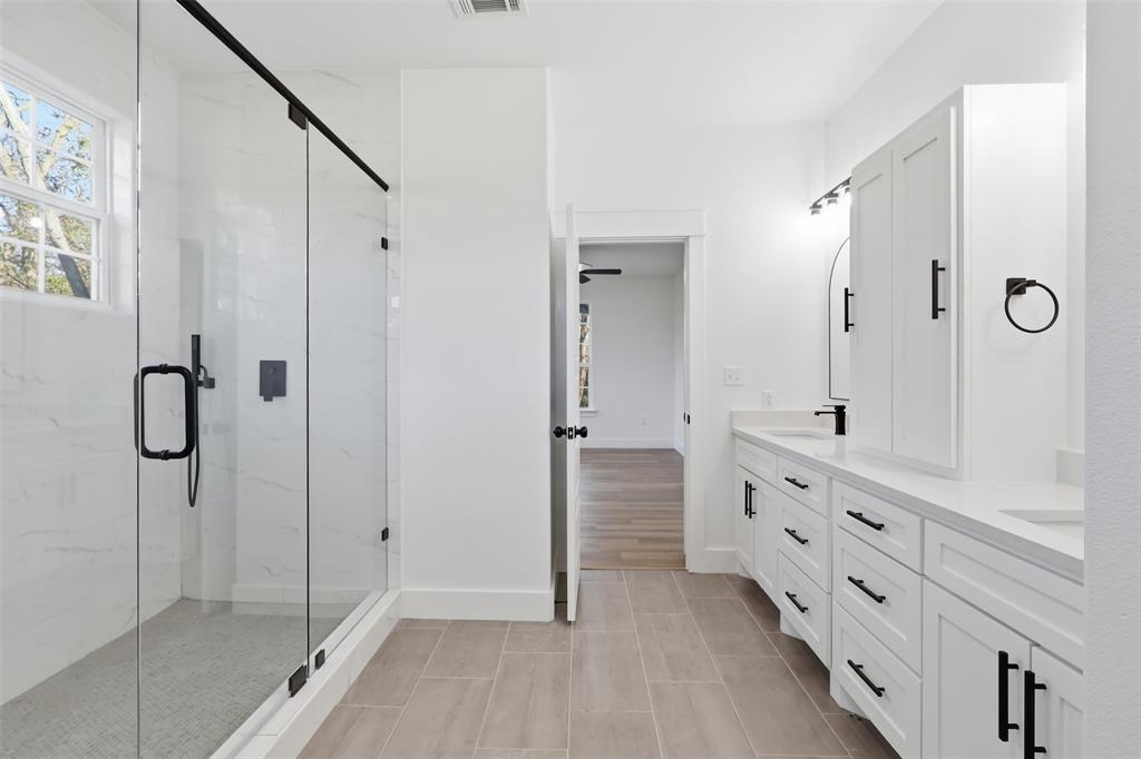 7694 Portwood Road Azle, TX 76020 - Photo 17 of 29