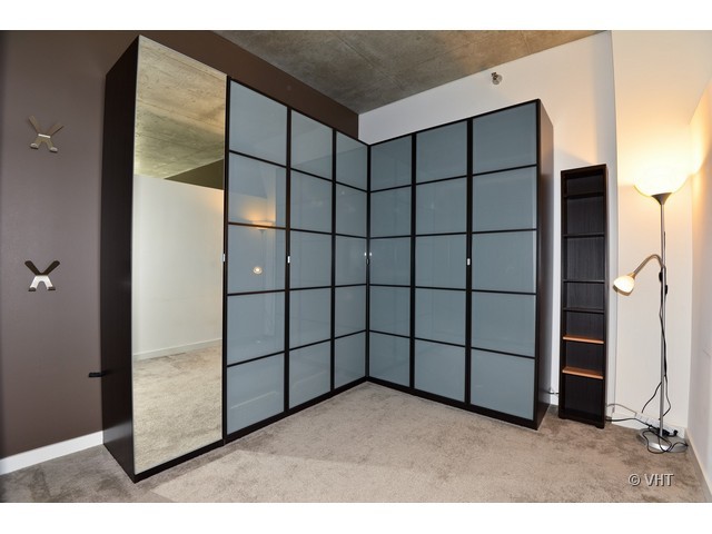 235 West Van Buren Street, Unit 2113 Chicago, IL 60607 - Photo 6 of 10