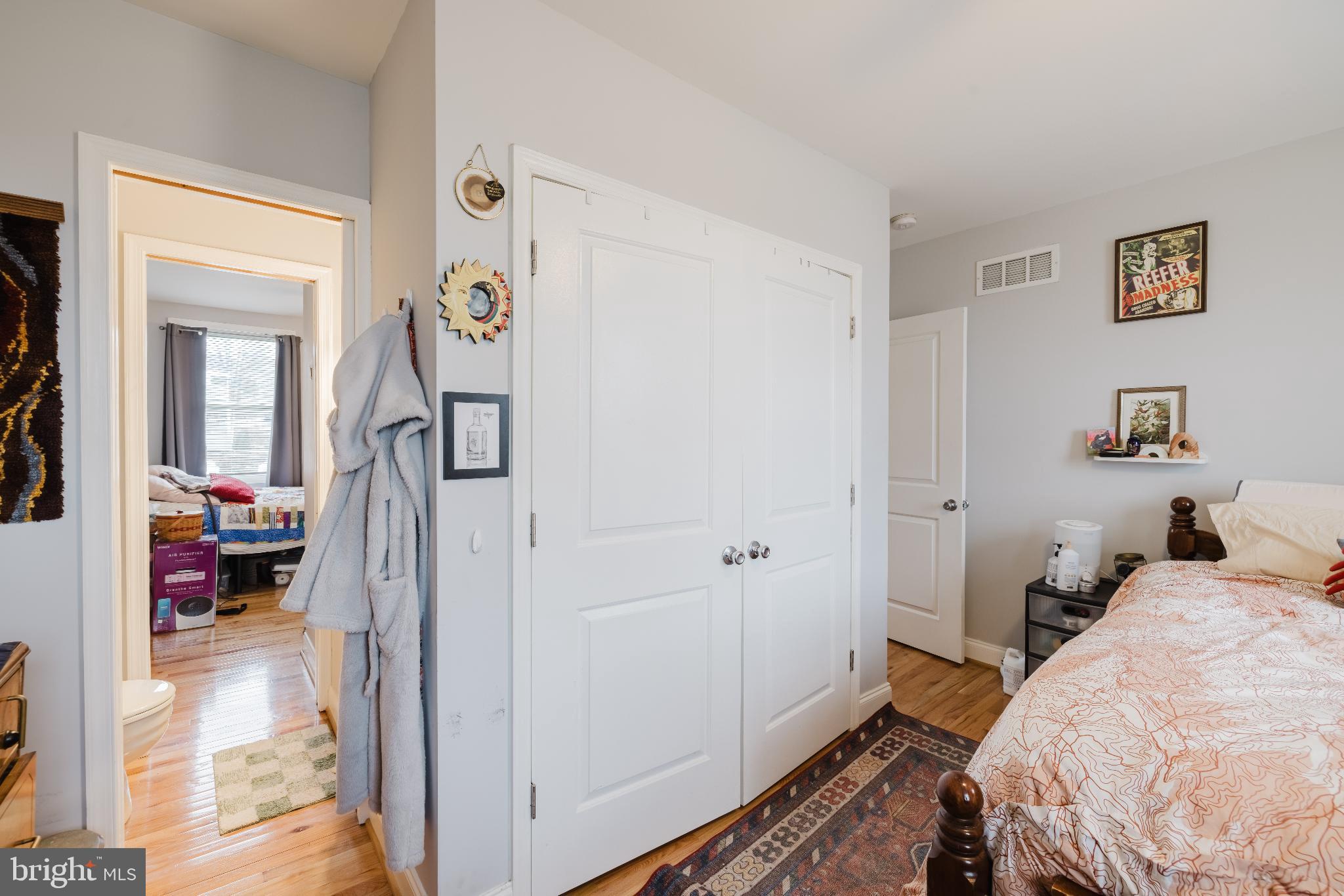 3804 Falls Road Baltimore, MD 21211 - Photo 14 of 23 Half bath conveniently connects both bedrooms.