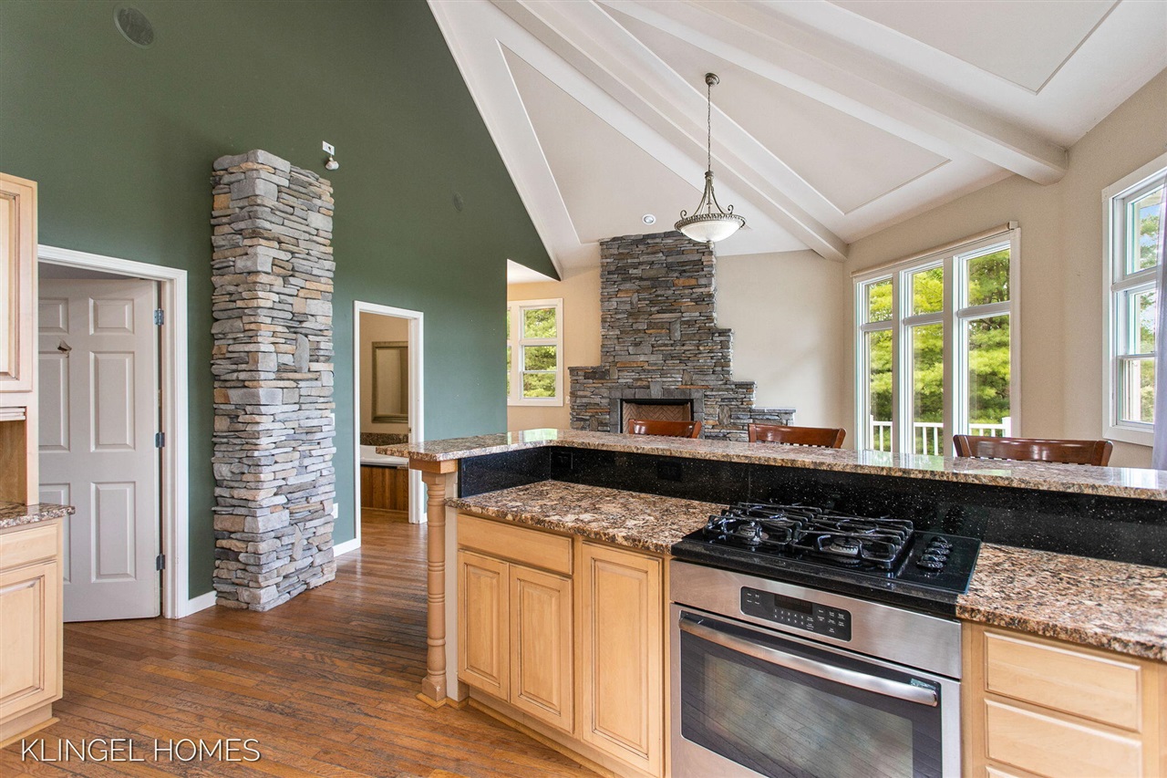 706 West Skeels Road Montague, MI 49437 - Photo 11 of 44 Gallery Image 11