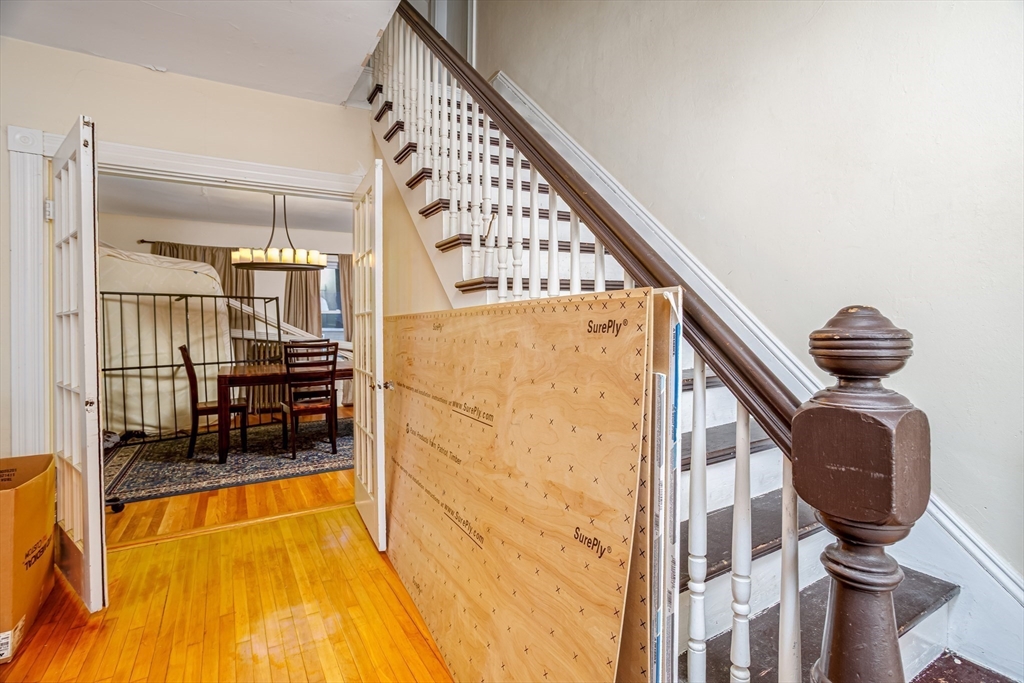 36 Brown Street Maynard, MA 01754 - Photo 8 of 41