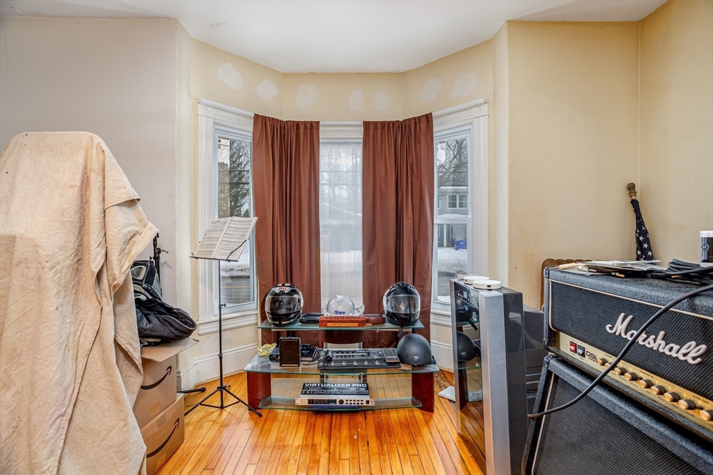 36 Brown Street Maynard, MA 01754 - Photo 10 of 41