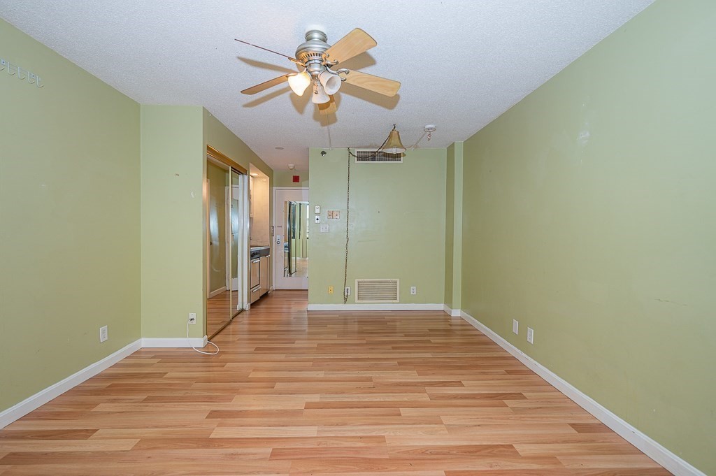 70 Southbridge Street, Unit 310 Worcester, MA 01608 - Photo 4 of 11