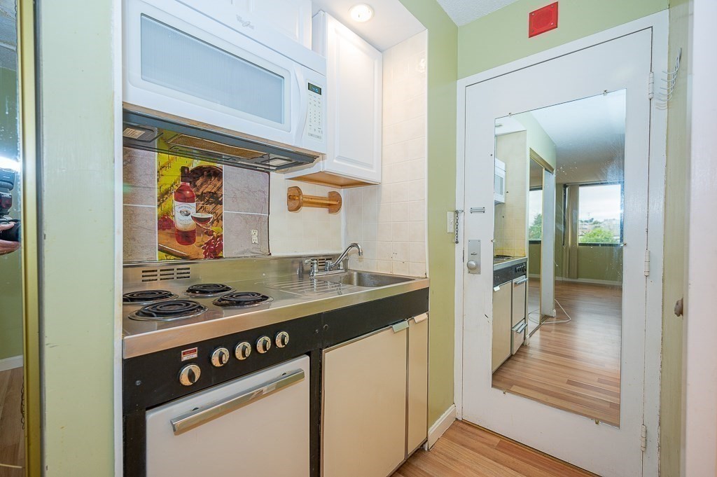 70 Southbridge Street, Unit 310 Worcester, MA 01608 - Photo 8 of 11