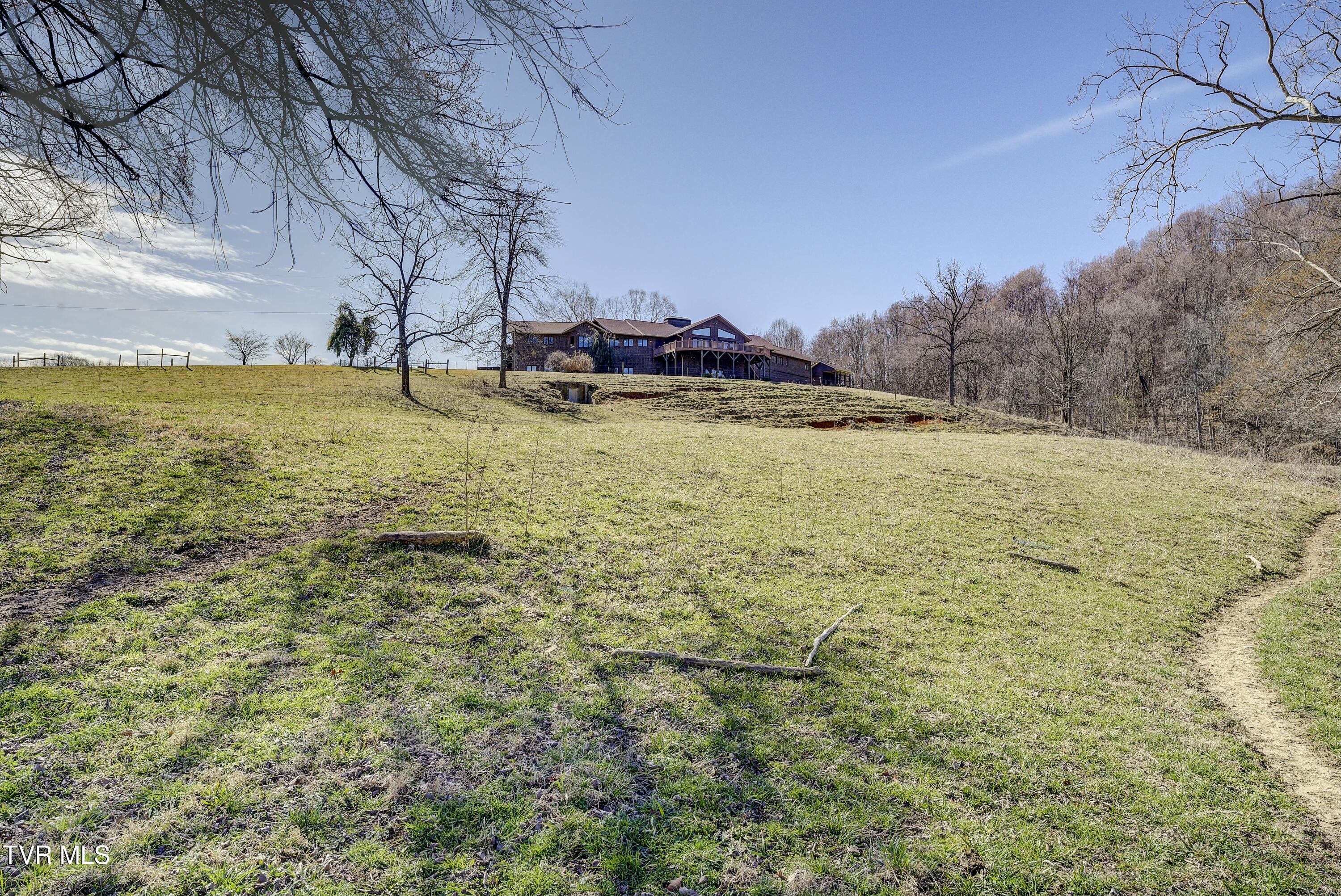 373 Dalewood Road Johnson City, TN 37601 - Photo 103 of 129 tempImageBMpm9U