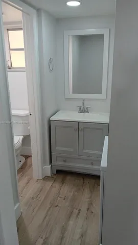 $2,400 | 8820 Fontainebleau Boulevard, Unit 302, Miami, FL 33172