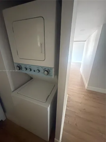 $2,400 | 8820 Fontainebleau Boulevard, Unit 302, Miami, FL 33172