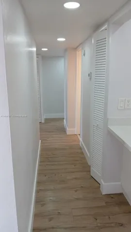 $2,400 | 8820 Fontainebleau Boulevard, Unit 302, Miami, FL 33172