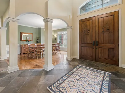 $1,850,000 | 901 Kenton Road, Deerfield, IL 60015