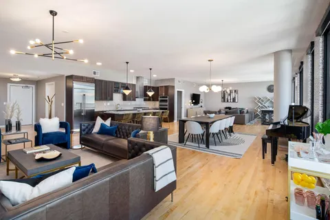 $1,295,000 | 1240 South 2nd Street, Unit 1226, Minneapolis, MN 55415