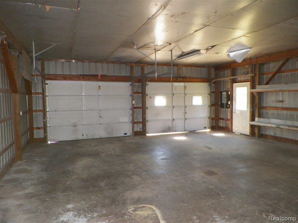 7089 Oak Road Vassar, MI 48768 - Photo 16 of 18 100_0415.JPG