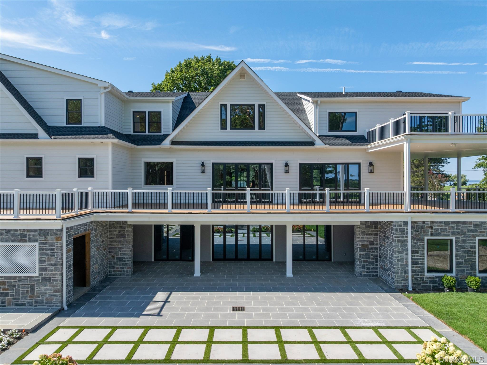 220 Beach Road Centre Island, NY 11771 - Photo 35 of 47 Gallery Image 35